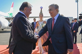 Казахстан и Таджикистан подписали 40 документов о сотрудничестве на сумму более чем 2,6 миллиарда долларов