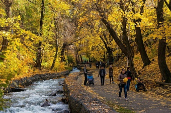 теплая погода порадует жителей центральной азии в четверг, 23 октября 2025 года