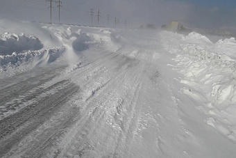 в казахстане с трассы  эвакуировали 40 белорусов, оказавшихся в снежном заносе